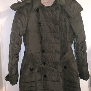 Women’s Burberry Britt Puffer Down Coat! MUST SEE!